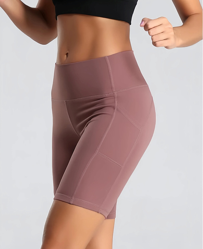 NUGGAL Pet Hair Resistant Tech 5" Shorts with Side Pockets