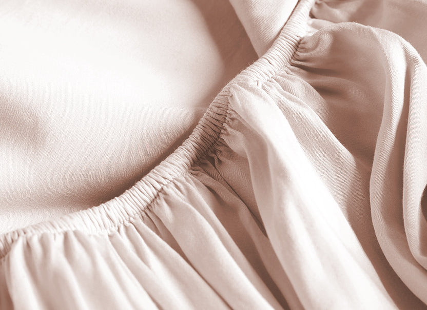 NUGGAL Pet Hair-Resistant Bamboo Fitted Sheet – Soft, Sustainable, and Pet-Friendly Comfort