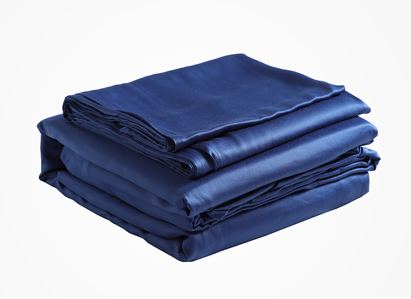 NUGGAL Pet Hair-Resistant Bamboo Duvet Cover – Eco-Friendly Comfort for Pet Owners