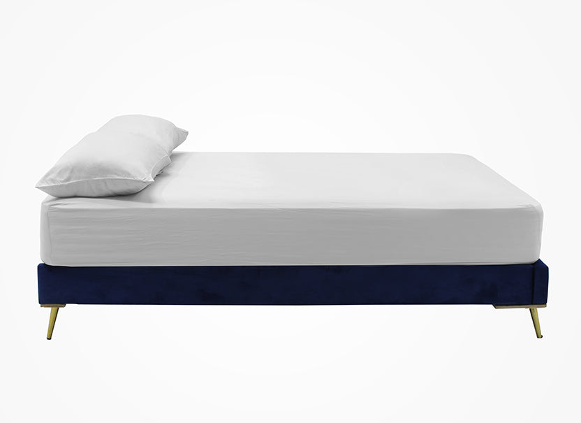 NUGGAL Pet Hair-Resistant Bamboo Fitted Sheet – Soft, Sustainable, and Pet-Friendly Comfort
