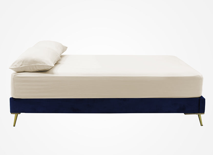 NUGGAL Pet Hair-Resistant Bamboo Fitted Sheet – Soft, Sustainable, and Pet-Friendly Comfort