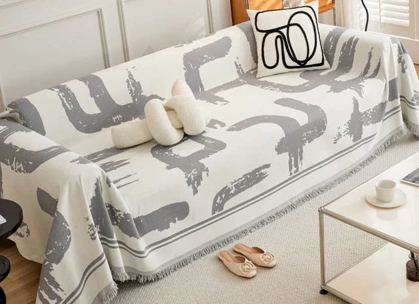 NUGGAL Anti-Scratch Black and White Modern Luxury Style Sofa Cover for Pet Family
