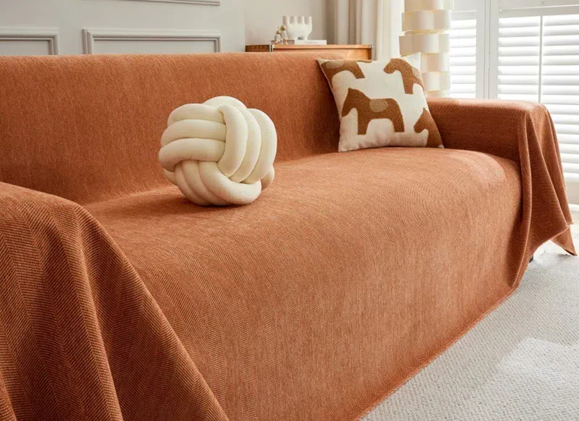 NUGGAL Herringbone Cream All-Season Luxury Scratch-Resistant Sofa Cover for Pet Parents