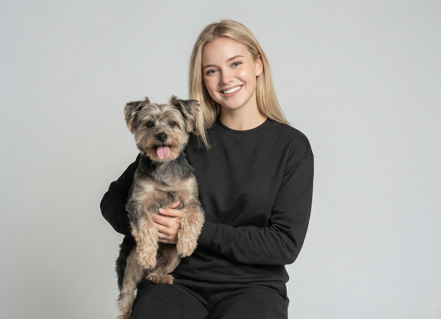 NUGGAL Unisex Pet Hair Resistant Tech T-shirt Long Sleeve Classic Black