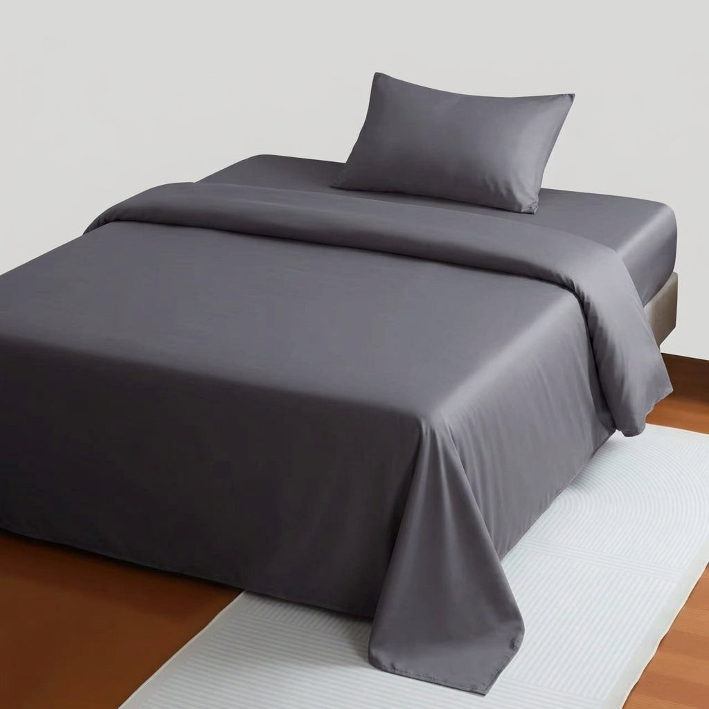 NUGGAL Pet Hair-Resistant Bamboo Duvet Cover – Eco-Friendly Comfort for Pet Owners