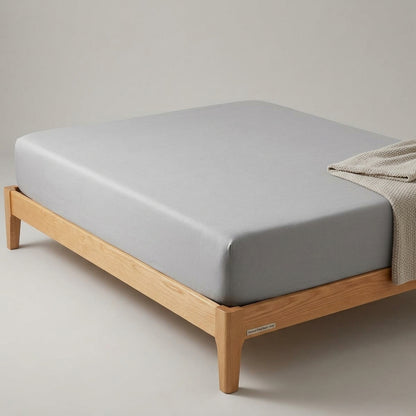 NUGGAL Pet Hair-Resistant Bamboo Fitted Sheet – Soft, Sustainable, and Pet-Friendly Comfort