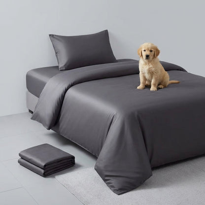NUGGAL Pet Hair-Resistant Bamboo Duvet Cover – Eco-Friendly Comfort for Pet Owners