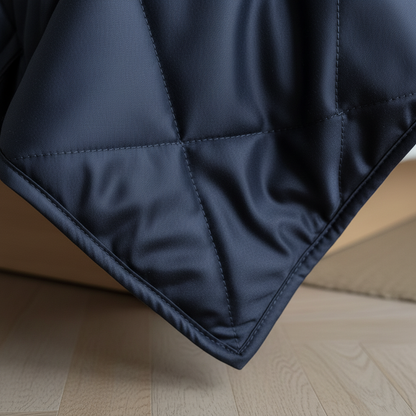 Couette rafraîchissante anti-poils d'animaux NUGGAL Midnight Sapphire