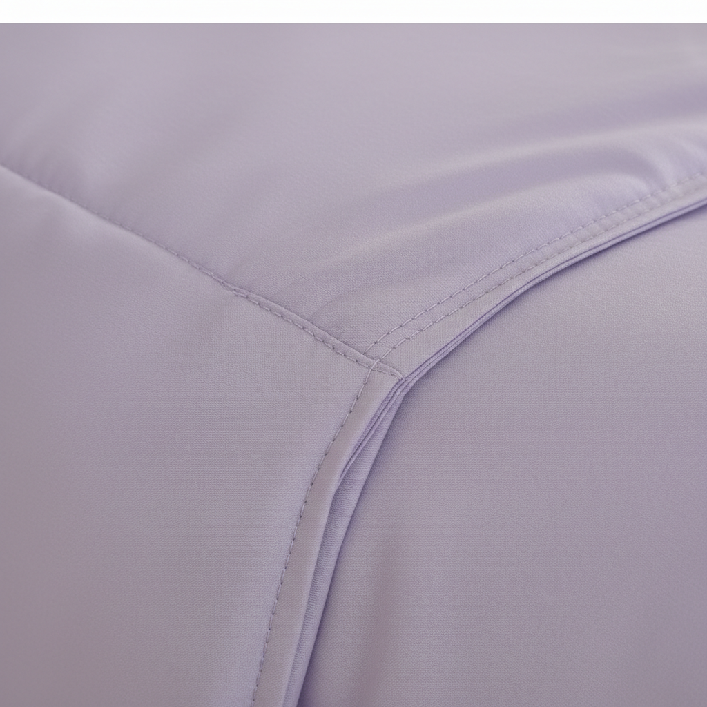 NUGGAL Pet Hair Repellent Cooling Comforter