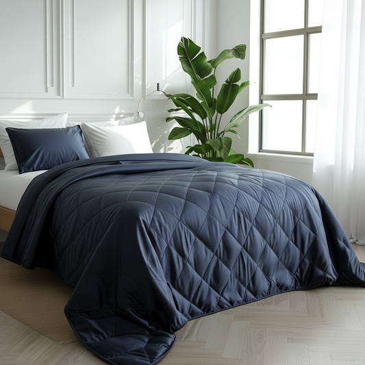 NUGGAL Pet Hair Repellent Cooling Comforter Midnight Sapphire