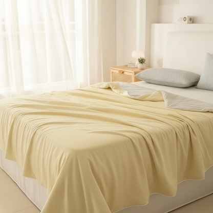 NUGGAL Pet Hair Repellent Cooling Comforter