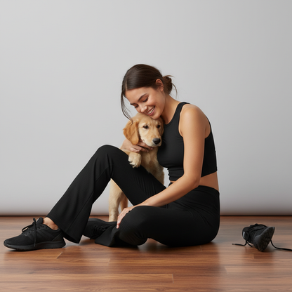 NUGGAL Pet Hair Resistant Flare Leggings with Pockets